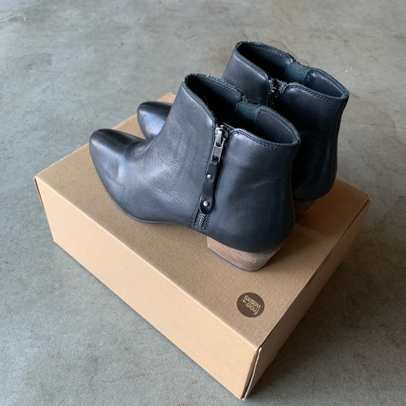 Diba Black Leather Pointed Dual Zip-Up Heeled Quality Boots/Booties 8 Womens - Picture 3 of 7